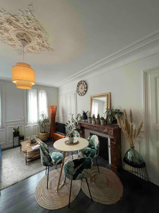 Superbe T2 De Caractere Au Centre Classe 3 Etoiles Troyes Ngoại thất bức ảnh