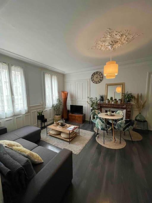 Superbe T2 De Caractere Au Centre Classe 3 Etoiles Troyes Ngoại thất bức ảnh